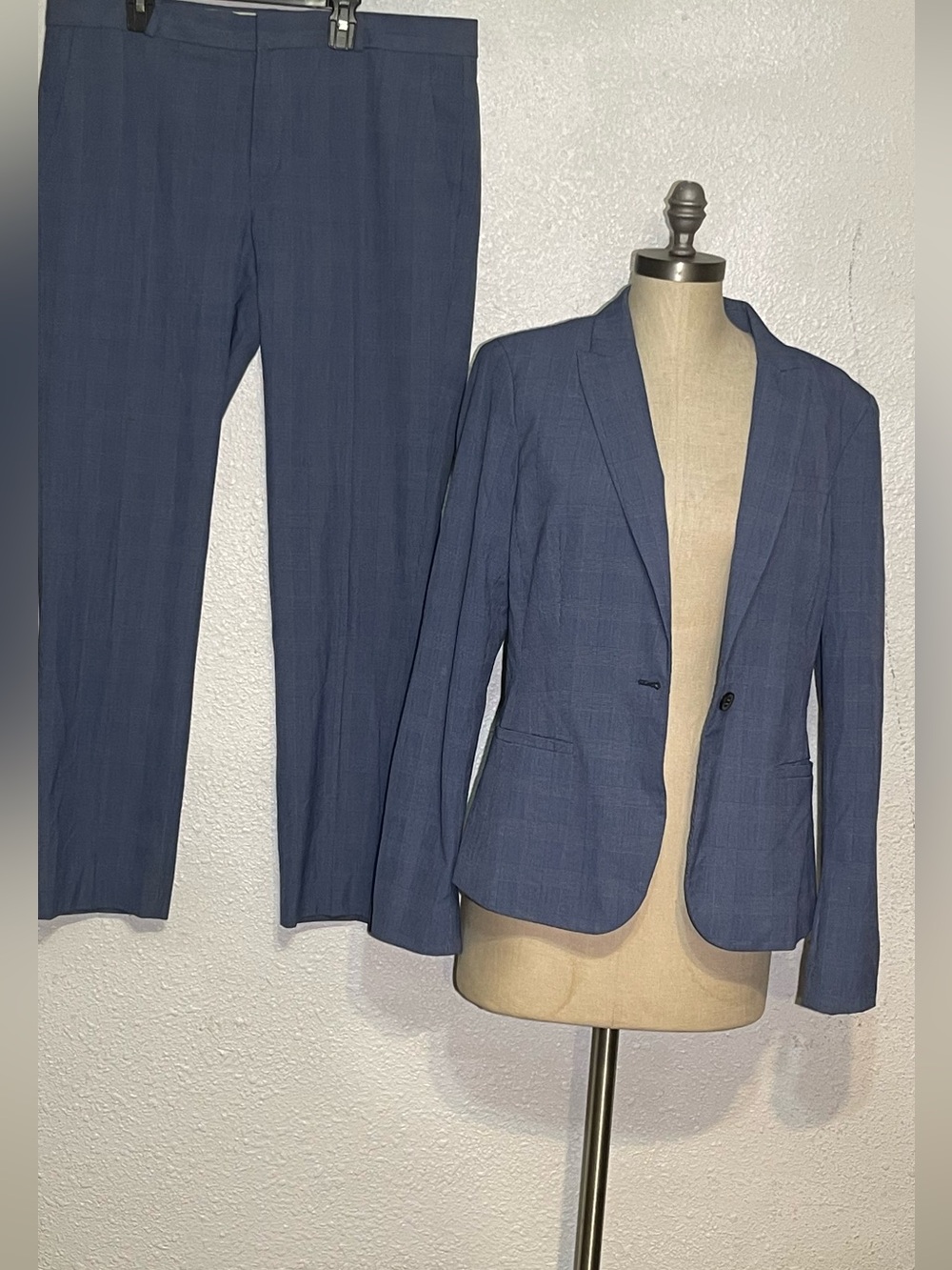 Banana Republic Ryan Blue Checkered 2 piece Pantsuit